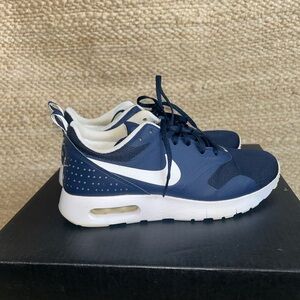 Nike Navy Blue Athletic Shoes